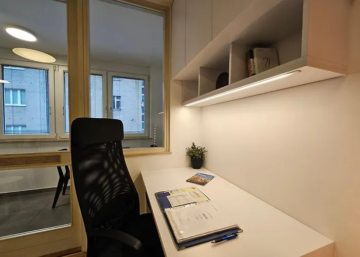 Martin In The Center 아파트 류블랴나