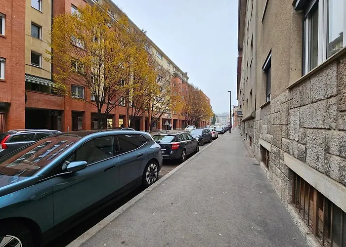 Martin In The Center 류블랴나