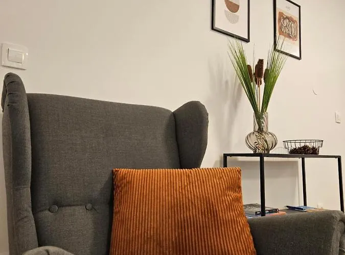 Martin In The Center 아파트