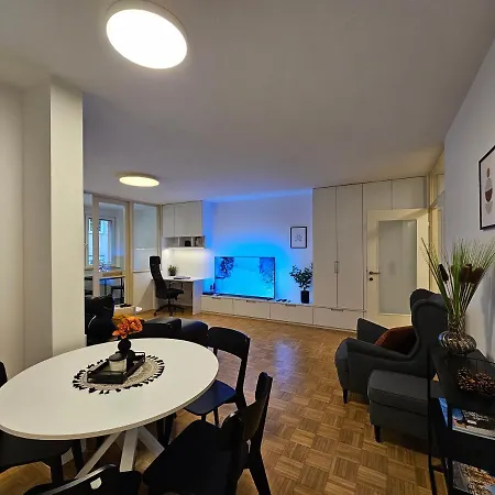 Lägenhet Martin In The Center