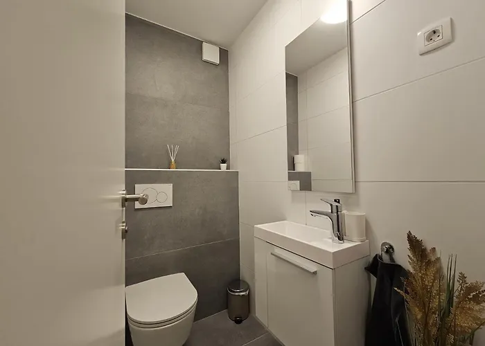 Martin In The Center לובליאנה