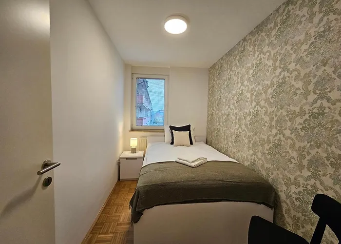 Martin In The Center